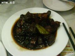 尖椒红烧肉-茂隆餐厅(进贤路店)