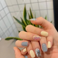 -悦指间美甲美睫