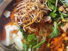 -老五鸡丝豆花面粉(瑞金北路68号院店)