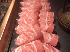 -老牌坊云南鱼豆花火锅(哈西万达店)