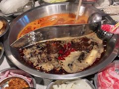 -老成都市井火锅阿泥頭火锅公司(海宁长安佳源中心广场店)