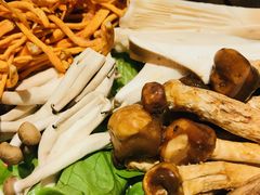 -八珍玉食鸡煲·打边炉(印象城店)