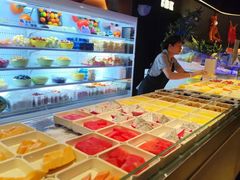 -涨巢·潮玩水疗局