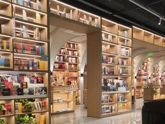 -包头市新华书店包头书城(钢铁大街店)