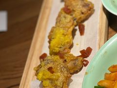 棒棒的蛋黄鸡翅-弄堂里·寻味杭州(湖滨银泰in77C区店)