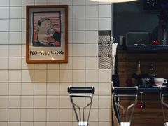 -Be Lived Cafe比例咖啡(摩天轮店)