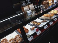 -Salon de The de Joel Robuchon(外滩18号店)