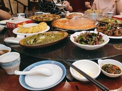 -老来福·非遗酸汤兔(凯旋路店)