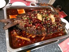 -鸣记脆皮烤鱼(岐山路店)