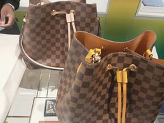 -戴高乐机场免税店(BuY PARIS DUTY FREE)
