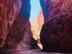 -天山神秘大峡谷