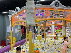 -反弹蹦床公园·亲子乐园·团建·派对(中庚漫游城店)