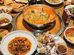 -亮欢寨酸汤鱼(沙冲路店)