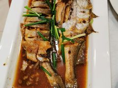 -宾朋海鲜特色美食餐厅·纯手工鲅鱼水饺(兴海路店)