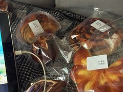 -雀食面包店(钟楼店)
