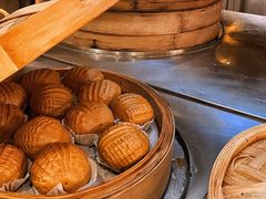 -广州万富希尔顿酒店·感趣自助餐厅·金秋蟹宴生蚝海鲜刺身