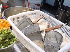 -红鼻子桂林米粉(金唐新光界店)