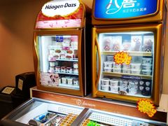-全家便利店(宜山路站店)