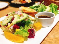 沙拉-LO CALCOW卡路力轻食主义餐厅(陆家嘴店)