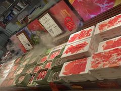 -四囍码头海鲜烧烤自助火锅(外滩南京东路悦荟广场店)
