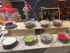 -筠咖啡西餐厅(上海国展宝龙丽筠酒店)