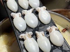 -鲜入唯煮·港式海鲜牛肉火锅(金宝街店)
