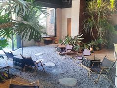 -J Create城市露营咖啡·简餐·宠物(上海动物园店)