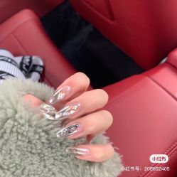 -Pink You美甲洗眉纹绣定制中心