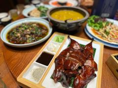 舌尖上的小刀鸭-老滇山寨•云南特色菜•地方菜•民族风情歌舞表演(金碧店)