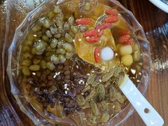 -黑白电视长沙小吃(美林M·LIVE天地东座店)