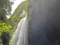 -龙水峡地缝景区