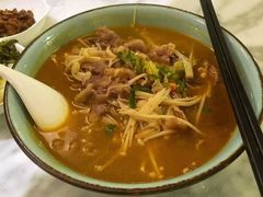 -轻捞慢起面馆(新世界百货店)