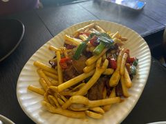 风吹腊肉长寿芽-Ameigo梅果·云贵川bistro(长宁来福士店)