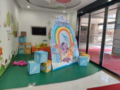-雅悦齿科(顾村公园店)