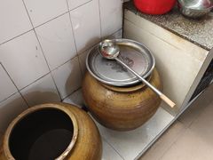 -正宗杨记普洱酸醋米线(总店)