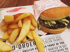 -FATBURGER 特富客汉堡(外交公寓店)