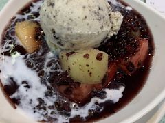 曲奇雪糕什果紫米露-松记糖水店(铜锣湾分店)