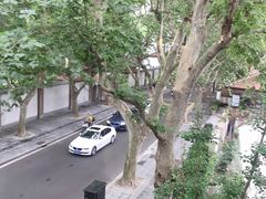 -穹六人间 people 6(岳阳路店)