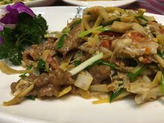 -香巴拉云南餐厅(华莱坞店)