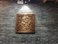 -头上红煨盐鸡·非遗院子餐厅