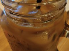 -玛格萝妮(汇智国际商业中心店)