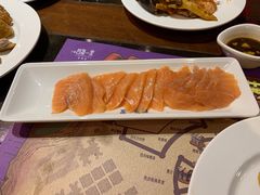 -四海一家自助餐(益田假日广场店)