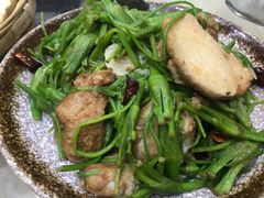 海菜炒芋头-三锅莊·牦牛肉火锅·香格里拉特色藏餐宴请餐厅(昆明创始店)