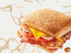 香肠培根谷物三明治-星巴克(讯美科技广场店)