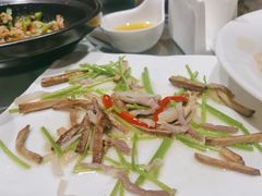 -金枝玉叶上海人家食府(三里河店)