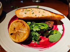 香煎三文鱼-MAGPIE喜鹊派餐厅(华侨城店)