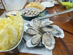 -老何家后安粉·糟粕醋海鲜火锅(三亚湾椰梦长廊店)