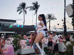 -FINNS Beach Club