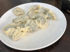 -孖妹上肉饺子馆