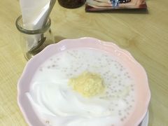 -甜心妈妈·榴莲星级糖水(北京路总店)